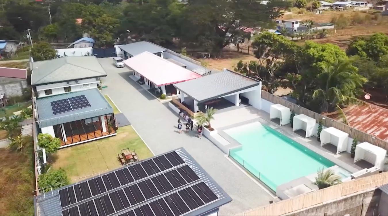 brothers surprise mom with three houses